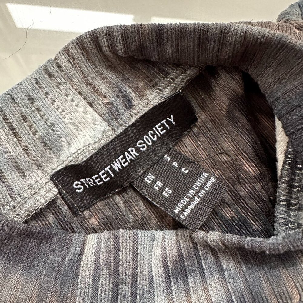 Streetwear Society | Tie-Dye Mini Dress | Size Small | Gray/Black/White - Picture 12 of 16